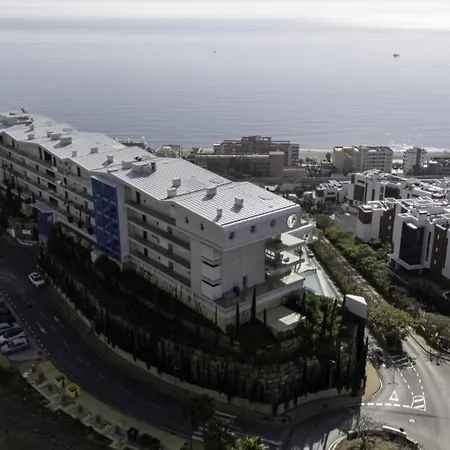 Serene Seaview Retreat In Higueron: 2br Oasis * Фуэнхирола